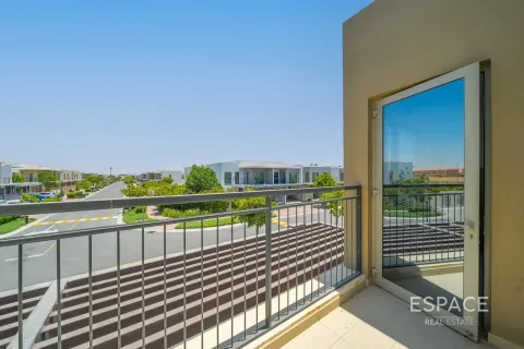 Huvila Arabian Ranches 2, Dubai, Arabiemiraatit 3 makuuhuonetta, 189 m2 № 737849 - kuva 17