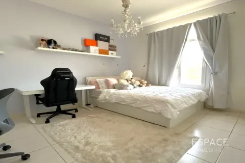Vila di The Springs, Dubai, UEA 3 kamar tidur, 209 m2 nomor 737847 - foto 7