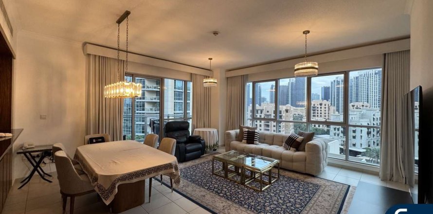 Huoneisto Downtown Dubai (Downtown Burj Dubai), Arabiemiraatit 2 makuuhuonetta, 133 m2 № 671456