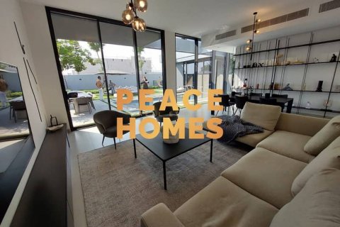 Rijtjeshuis te koop in Tilal City, Sharjah, VAE 3 slaapkamers, 218 vr.m., nr 396177 - foto 7