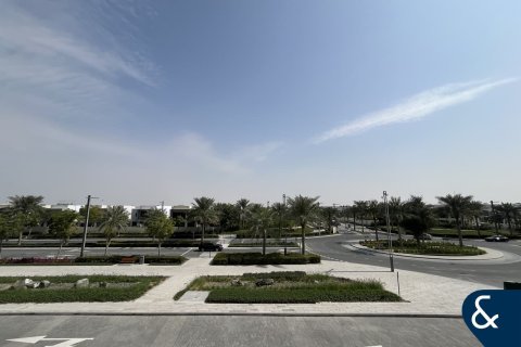 Byt v Dubai Hills Estate, SAE 2 ložnice, 92 m² Č.: 697852