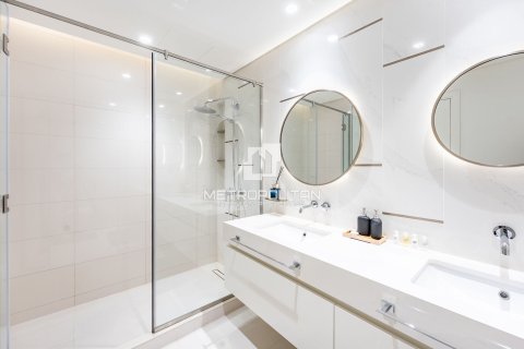 Apartamento en venta en Dubai Harbour, Dubai, EAU 2 dormitorios, 109 m2 № 663541 - foto 14