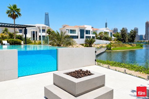 Willa w Jumeirah Islands, Dubai, ZEA 5 sypialnie, 1001.6 mkw. nr 717899