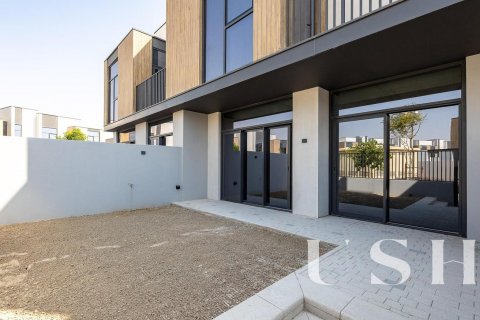 Villetta a schiera in vendita a Mudon, Dubai, EAU 3 camere da letto, 176 mq. № 620775 - foto 4