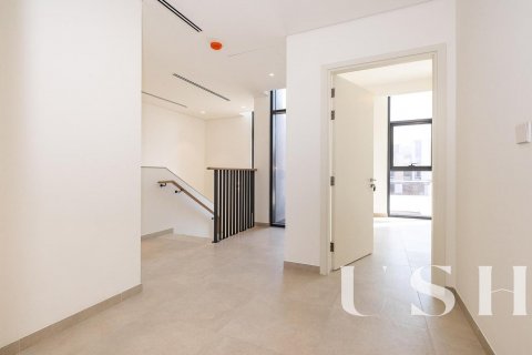 Villetta a schiera in vendita a Mudon, Dubai, EAU 3 camere da letto, 176 mq. № 620775 - foto 9