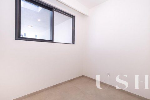 Villetta a schiera in vendita a Mudon, Dubai, EAU 3 camere da letto, 176 mq. № 620775 - foto 2