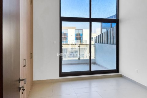 Radový dom v Mohammed Bin Rashid City, Dubai, SAE 4 spálne, 251 m2 č. 664265 - Fotografia 9