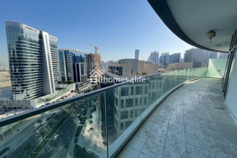 Appartamento in vendita a Business Bay, Dubai, EAU 2 camere da letto, 126 mq. № 723299 - foto 10