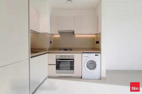 Apartment til salg i Dubai, UAE 1 soveværelse, 45.5 kvm № 709961 - foto 2