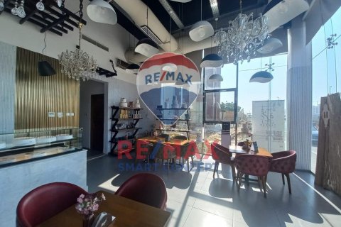 Villa para arrendamento em Khalifa City, Abu Dhabi, EAU 1500 m2 № 570245 - foto 2