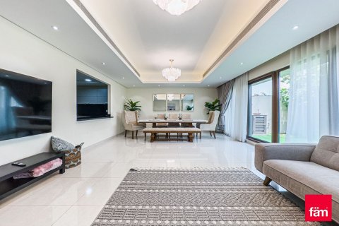 Meydan, Dubai, UAE의 빌라 침실 4개, 219.3제곱미터 번호 682153