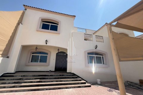 阿联酋 Abu Dhabi Shakhbout City 别墅  5 卧, 706.1 平方米 , 编号 549023
