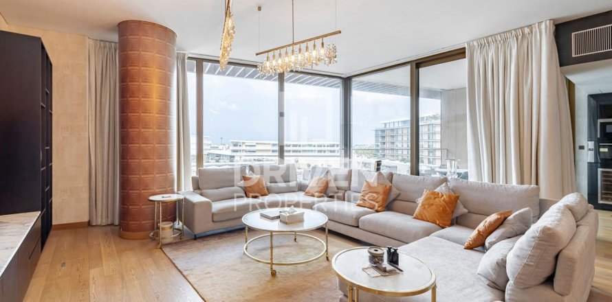 Korter asukohaga Jumeirah, Dubai, AÜE: 3 magamistoaga, 250.65 m² Nr 761540