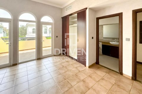 Vila di The Villa, Dubai, UEA 6 kamar tidur, 944.73 m2 nomor 761537 - foto 9