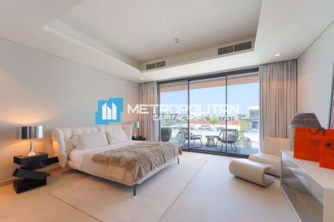 Vila na Saadiyat Island, Abu Dhabi, SAE 5 ložnice, 500 m² Č.: 651802 - fotografie 17
