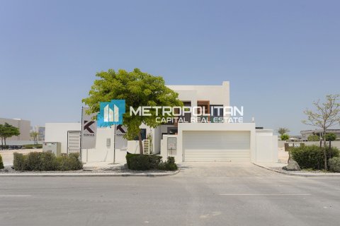 Villa on the Saadiyat Island, Abu Dhabi, AÜE: 5 magamistoaga, 500 m² Nr 651802