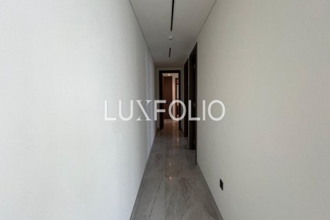 Lägenhet till försäljning i Business Bay, Dubai, UAE 3 sovrum, 160 kvm Nr. 627271 - fotografi 16