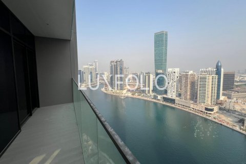 Lägenhet till försäljning i Business Bay, Dubai, UAE 3 sovrum, 160 kvm Nr. 627271 - fotografi 12