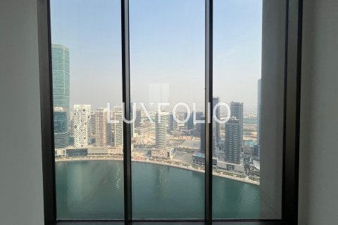 Lägenhet till försäljning i Business Bay, Dubai, UAE 3 sovrum, 160 kvm Nr. 627271 - fotografi 23