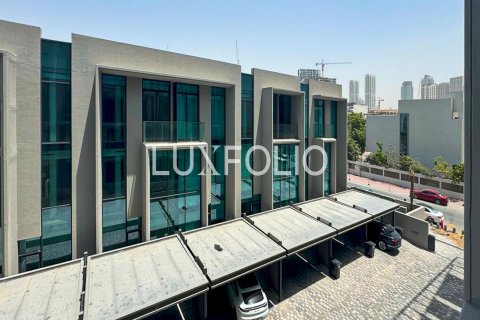 Penthouse in Jumeirah Village Circle, Dubai, UAE 1 bedroom, 74 sq.m. № 627272 - photo 19