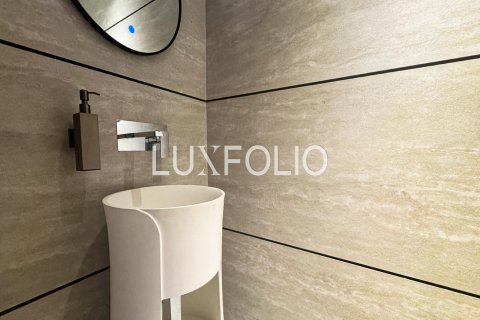 Penthouse in Jumeirah Village Circle, Dubai, UAE 1 bedroom, 74 sq.m. № 627272 - photo 7