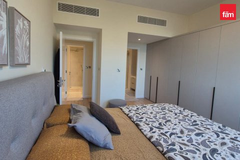 Motor City, Dubai, UAE의 판매용 아파트 침실 2개, 126.2제곱미터 번호 727104 - 사진 9
