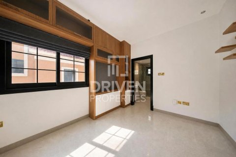 Villa sa The Villa, Dubai, UAE 5 silid-tulugan, 726.69 sq.m. № 757320 - larawan 13