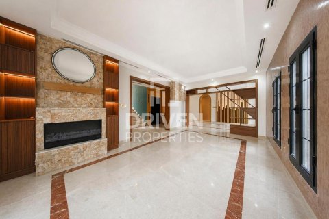 Villa sa The Villa, Dubai, UAE 5 silid-tulugan, 726.69 sq.m. № 757320 - larawan 3