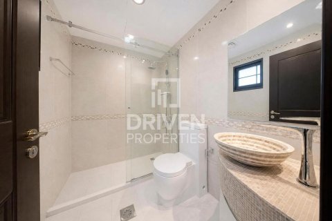 Villa sa The Villa, Dubai, UAE 5 silid-tulugan, 726.69 sq.m. № 757320 - larawan 20