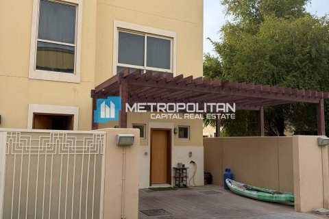 Rumah bandar di Al Raha Gardens, Abu Dhabi, UAE 4 bilik tidur, 240.1 meter persegi № 692842 - foto 2