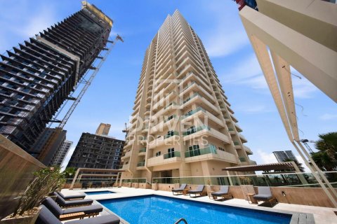 Apartamento en alquiler en Jumeirah Village Circle, Dubai, EAU 3 dormitorios, 221.39 m2 № 744750 - foto 22