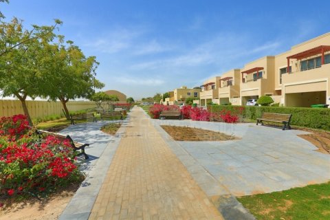 Vila v Al Raha Gardens, Abu Dhabi, SAE 5 spální, 464.5 m2 č. 410540 - Fotografia 19