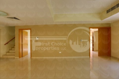 Vila v Al Raha Gardens, Abu Dhabi, SAE 5 spální, 464.5 m2 č. 410540 - Fotografia 12