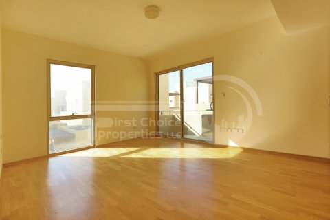 Vila v Al Raha Gardens, Abu Dhabi, SAE 4 ložnice, 288.8 m² Č.: 410539 - fotografie 11