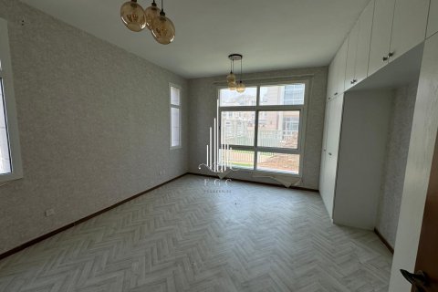 Huvila Khalifa City, Abu Dhabi, Arabiemiraatit 4 makuuhuonetta, 679.6 m2 № 482246 - kuva 8