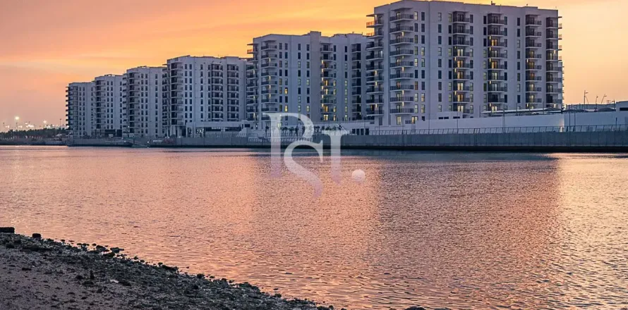 Apartmen di Yas Island, Abu Dhabi, UAE 2 bilik tidur, 96 meter persegi № 716279