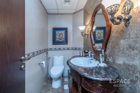 Villa til leje i Meadows, Dubai, UAE 4 soveværelser, 373 kvm № 738185 - foto 6