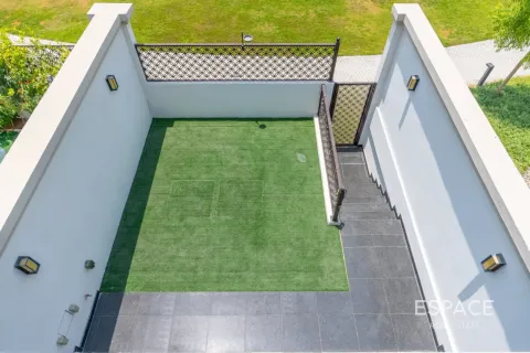 Villa sa Al Furjan, Dubai, UAE 3 silid-tulugan, 203 sq.m. № 738181 - larawan 15