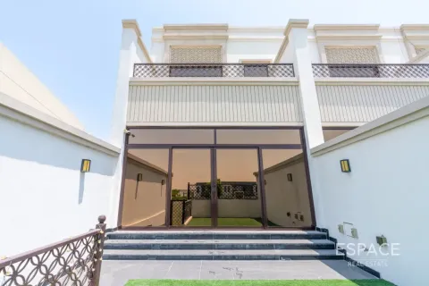 Villa sa Al Furjan, Dubai, UAE 3 silid-tulugan, 203 sq.m. № 738181 - larawan 14
