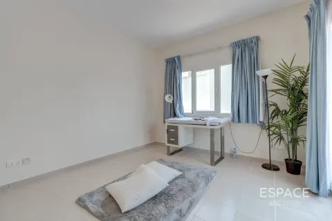 Vila di Meadows, Dubai, UEA 3 kamar tidur, 287 m2 nomor 738180 - foto 12
