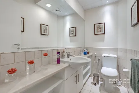 Vila di Meadows, Dubai, UEA 3 kamar tidur, 287 m2 nomor 738180 - foto 10