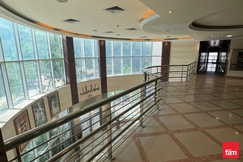 Ured u gradu Jebel Ali, Dubai, UAE 896.9 m2 Br. 719856 - Slika 9
