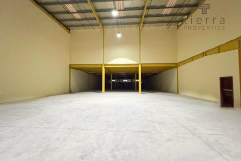 מחסן ב Dubai, איחוד האמירויות 650.3 מ