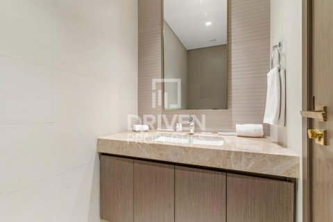 Apartmen di Dubai Harbour, Dubai, UAE 2 bilik tidur, 134.62 meter persegi № 768601 - foto 15