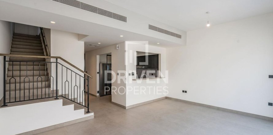 Rumah bandar di Damac Lagoons, Dubai, UAE 4 bilik tidur, 144 meter persegi № 765546