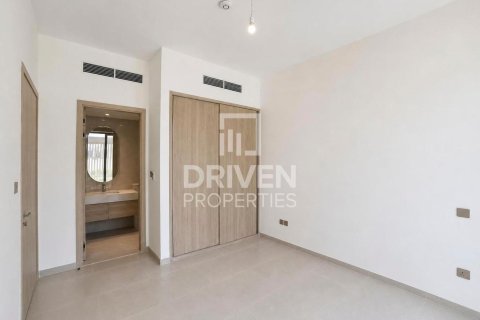 Villa para arrendamento em Jebel Ali, Dubai, EAU 4 quartos, 640.01 m2 № 765503 - foto 6