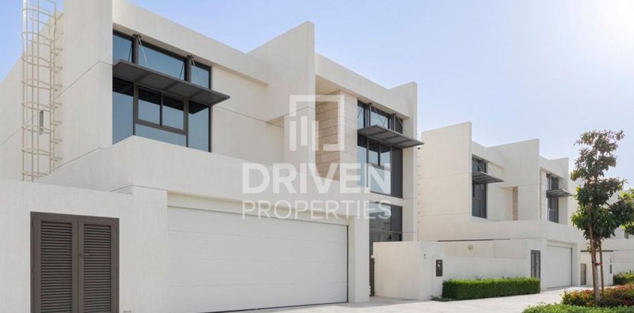 Willa w Mohammed Bin Rashid City, Dubai, ZEA 4 sypialnie, 608.14 mkw. nr 765500