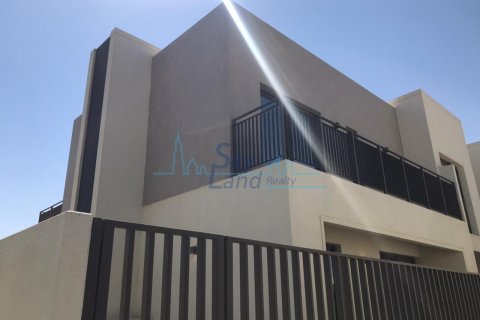 Villa in Dubai South (Dubai World Central), Dubai, VAE: 3 Schlafzimmer, 163 m2 Nr. 678687