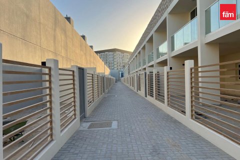 Dubai, BAE’de satılık villa 4 yatak odası, 202.7 m² No 760928 - fotoğraf 16