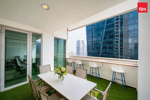 Birojs Business Bay, Dubaijā, AAE 126.9 m2 Nr. 760927 - attēls 8